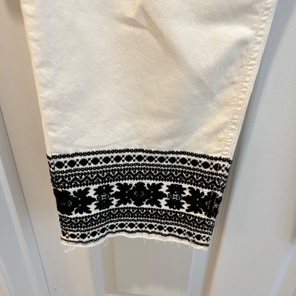 Pants, straight leg jeans, size 16/18 - Picture 6 of 6